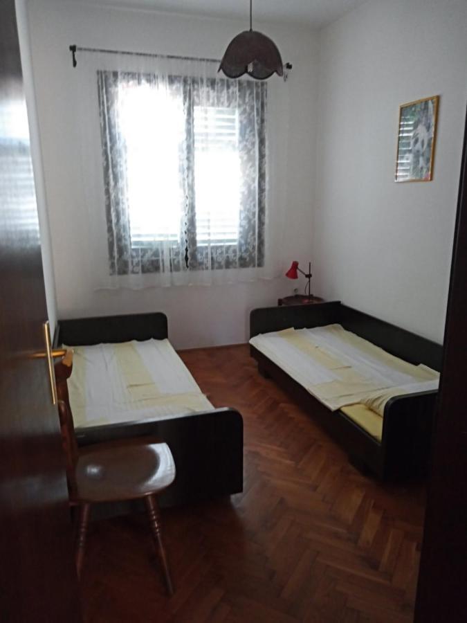 Apartman Ana Μούρτερ Εξωτερικό φωτογραφία